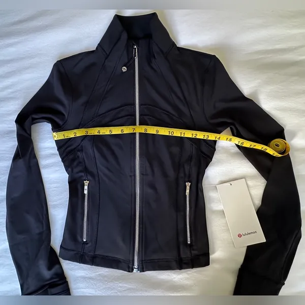 NWT Lululemon Define Cropped Jacket *Nulu - Black / Mirror Silver - 2 - Image 13