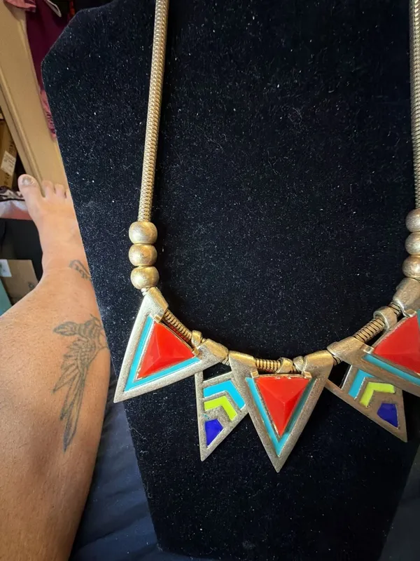 Vintage 1980s Geometric Triangle Bib Statement Necklace Gold - Image 6