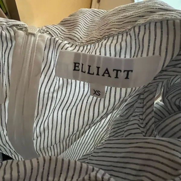 Revolve |‎ Elliatt tone striped dress XS - Image 6