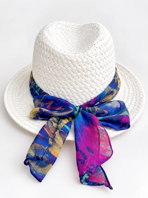 Marks & Spencer 100% Paper Straw hat. Great for your Summer days and Vacations - Image 3