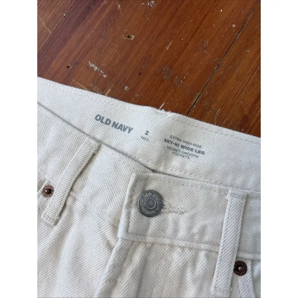 NWT Extra High-Waisted Sky-Hi Wide-Leg Cargo Jeans Ivory Ecru Old Navy 2 Tall - Image 2
