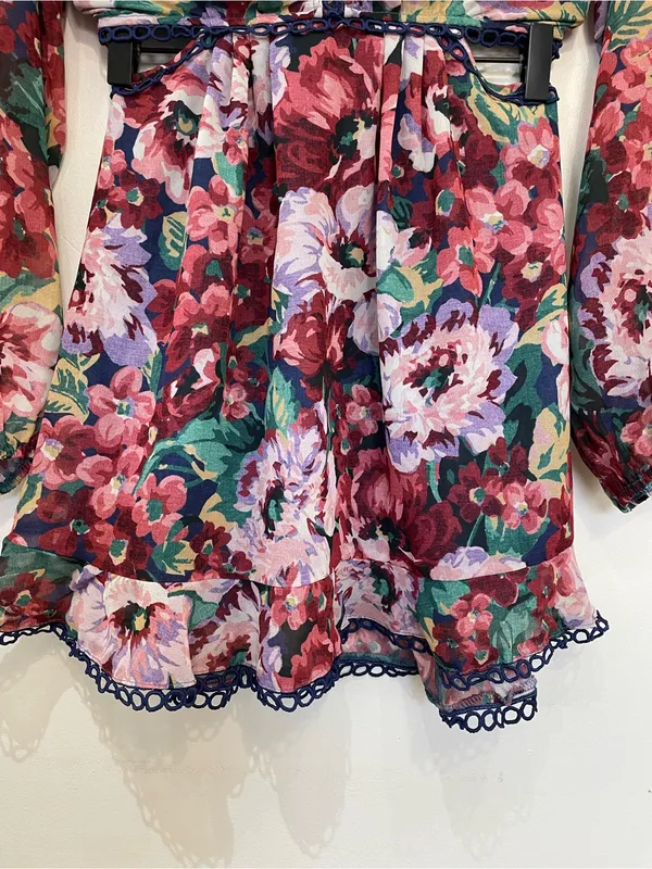 NWT SHOWPO Karmella Floral Cutout Mini Dress Romantic Summer Dress Size 4 - Image 4