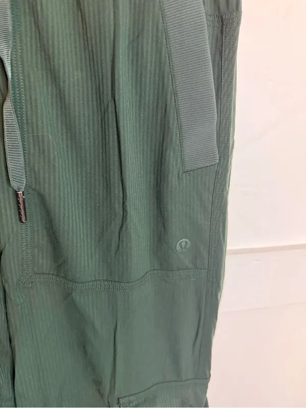 Lululemon Legacy Green Dance Studio Relaxed-Fit Mid-Rise Cargo Pant - Image 5