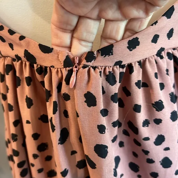 DANI & DAVI Lauren Tiered Ruffle Spotted Low Back Surplice Dress Size Medium - Image 6