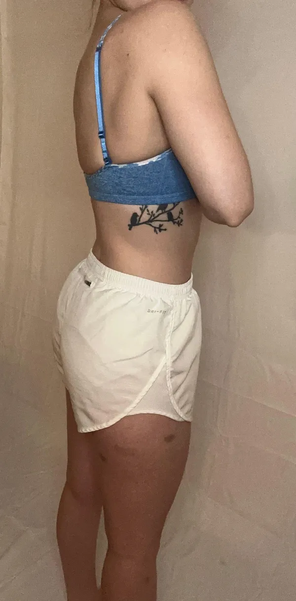 Lululemon Sports Bra - Heather Blue - VINTAGE - Image 3