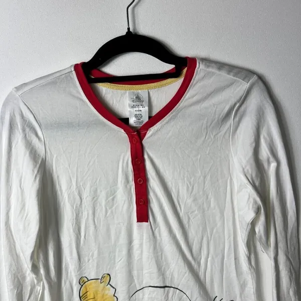 Disney Winnie the Pooh long‎ sleeve shirt women’s small - Image 2