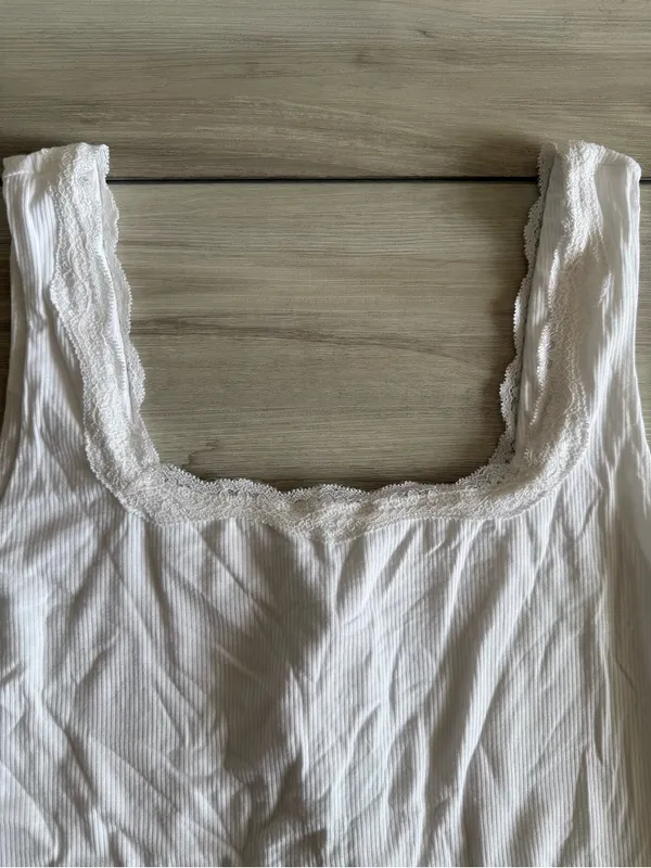 Montgomery Post Lace Trim Square Neck Knit Tank Top White Small NWT STITCH FIX - Image 5