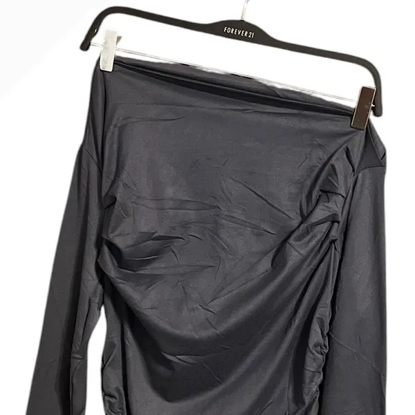 Charcoal Gray Ruched Off Shoulder Long Sleeve Top Size M - Image 4