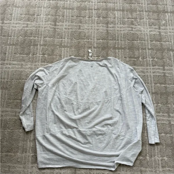 Lululemon Back in Action Long Sleeve Top - Image 5