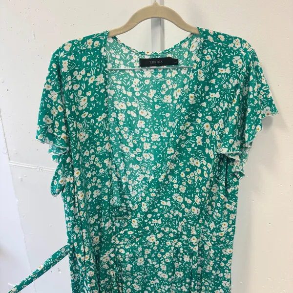 Zesica Green Floral Wrap Dress High Low Ruffle Short Sleeve Rayon Size‎ Large - Image 3