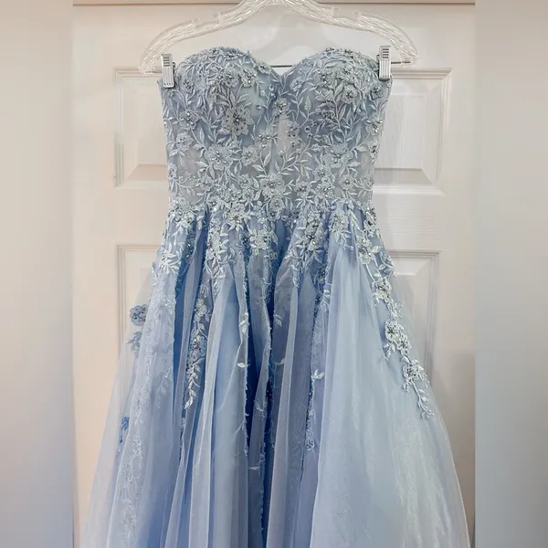 JVN by Jovani 00915 Strapless Long Ball Gown Prom Formal light Blue sz 4 - Image 4