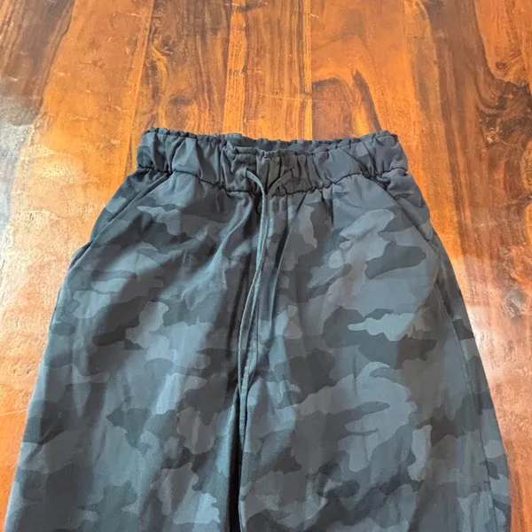 Lululemon Beyond the Studio Jogger 4 Camo Deep Coal Multi Black‎ Gray Joggers - Image 5