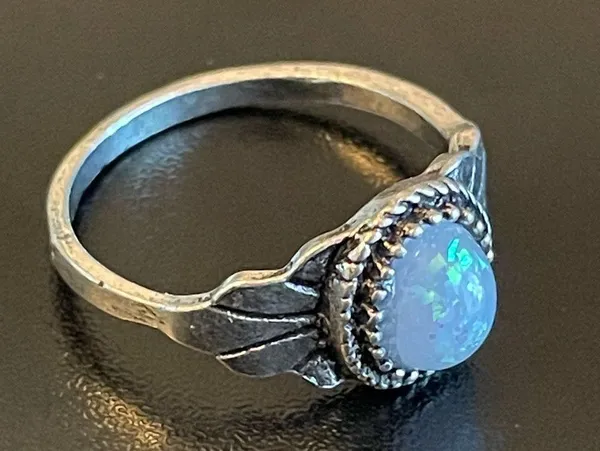 Simulated opal silver plated women ring size 9 - Image 2