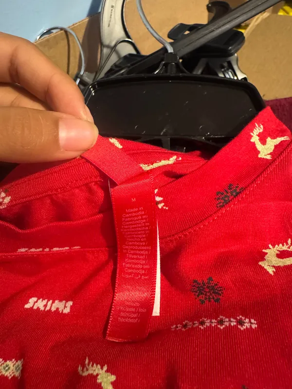 SKIMS Crop Long Sleeve Carberry Vintage Deer - Image 5