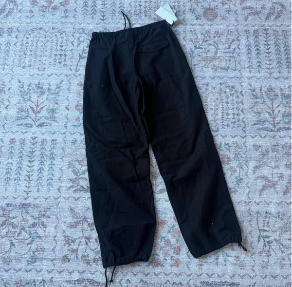Aritzia Black Parachute Pant  - Image 3