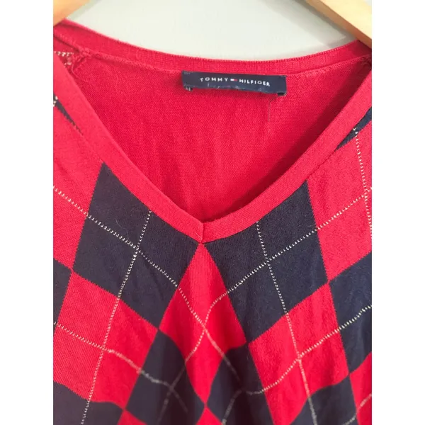 Tommy Hilfiger Women's‎ Red Navy Argyle V Neck Sweater Long Sleeve M - Image 3