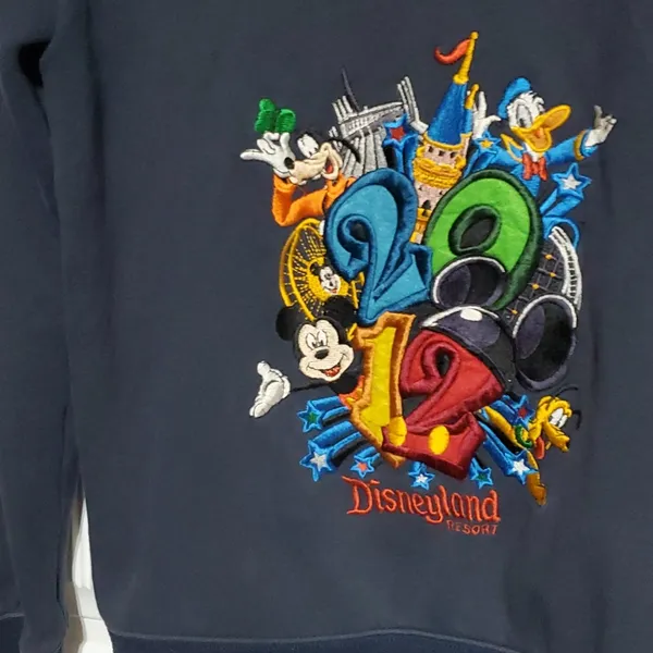Disney 2012 Hooded Zip up Jersey Size XL - Image 8