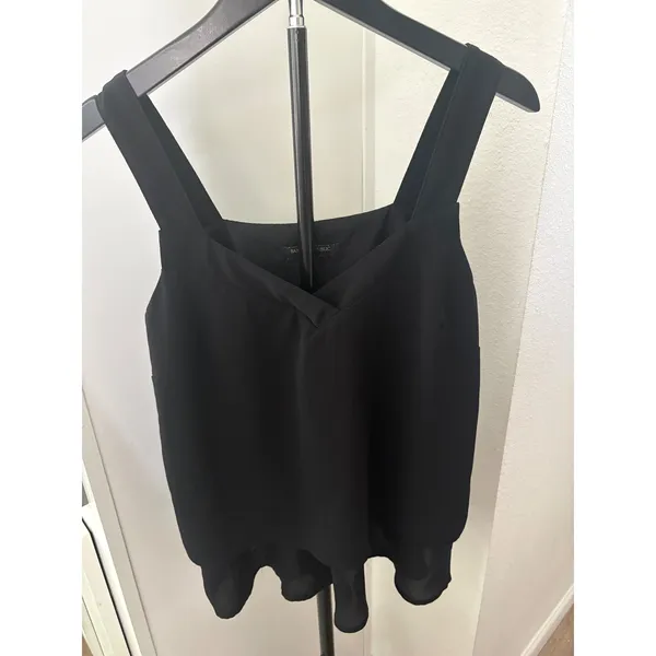 Banana Republic Black V-Neck Double Layer Tank Top Sleeveless XS/S Relaxed Fit - Image 4