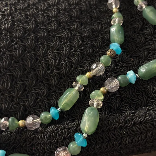 Vintage Green and Blue Beaded Necklace - Image 2