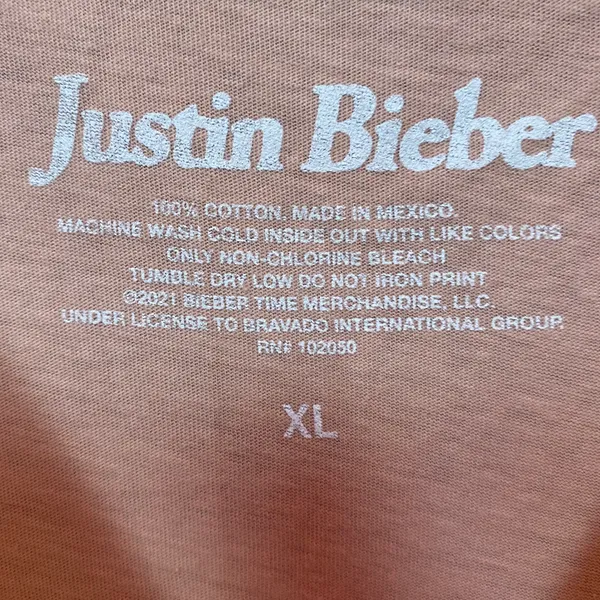 Justin Bieber Tour Vtg Style L/S Tee XL - Image 5