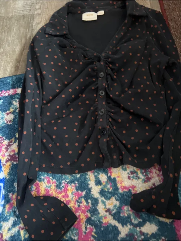 Maeve Anthropologie Ruched Button Front Top XL Black Tan Polka Dot Stretch - Image 10