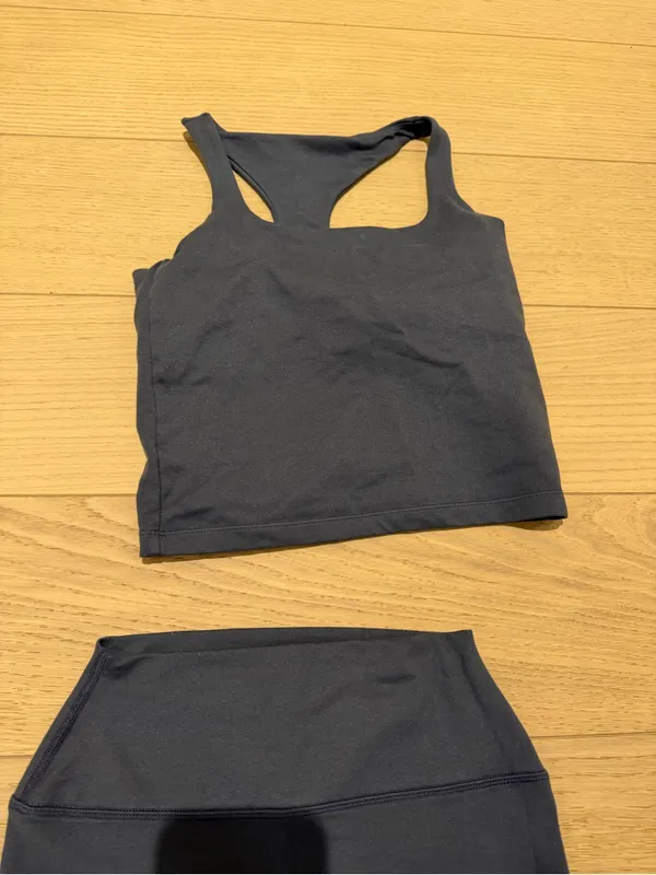 set active women’s leggings x top! form cloud material - Image 8
