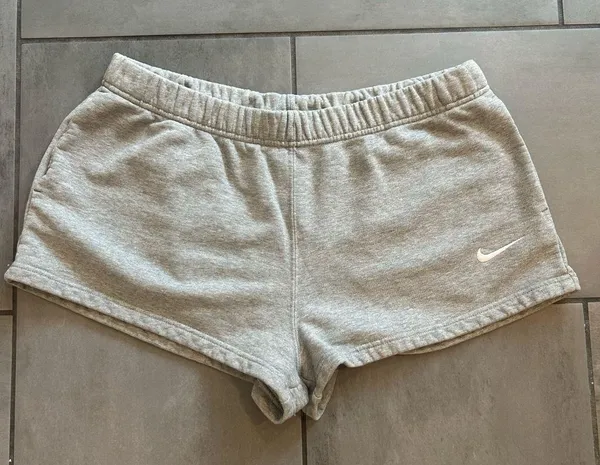 NikeLab Collection Fleece Shorts in Gray - Image 2