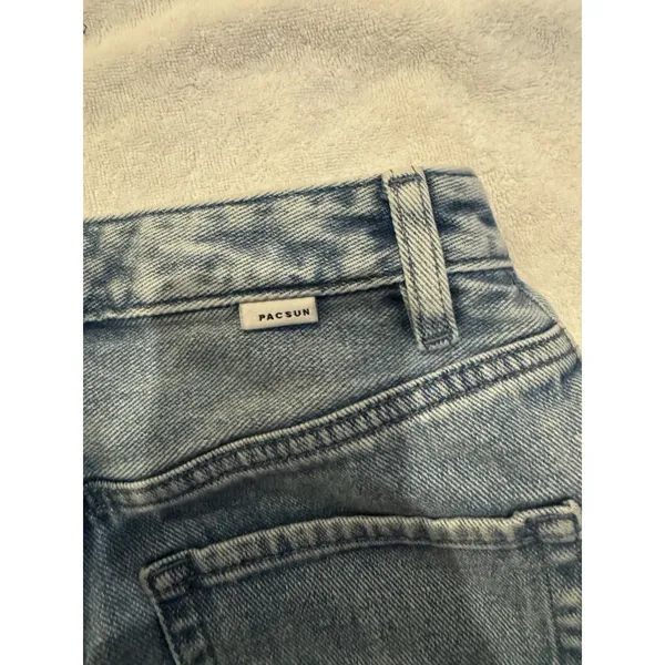 Pacsun Butterfly Patch Women’s '90s Boyfriend Jeans, Size 26, Short Length. - Image 14