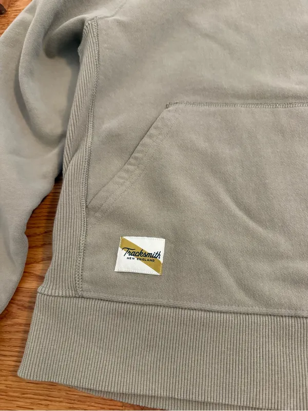 Tracksmith Trackhouse Hooded Sweatshirt in Tan Taupe Size Small - Image 4