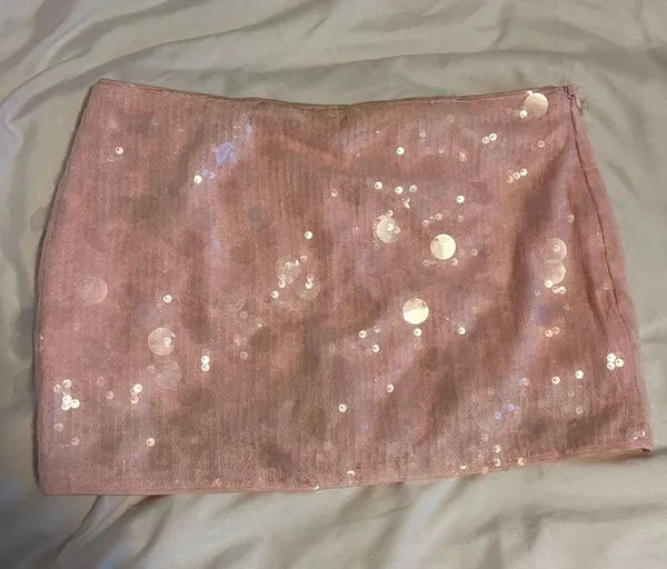 Shein pink sequin skirt - Image 2
