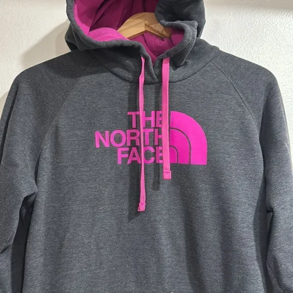 The North Face Women Pullover Hoodie EUC - Image 2