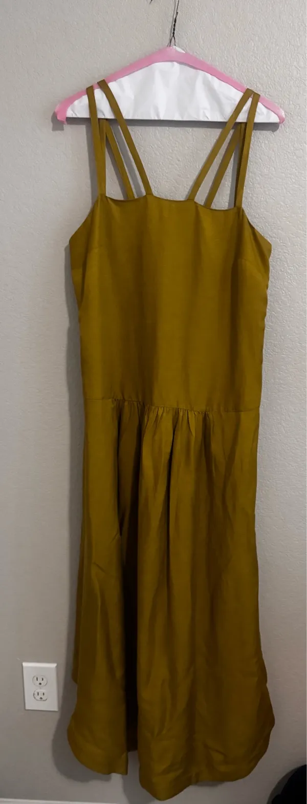 Banana Republic Viscose Drop Waist Linen Maxi Dress S Green Amber - Image 3