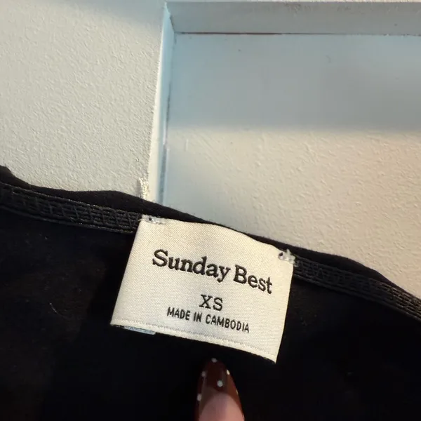 aritzia top - Image 2