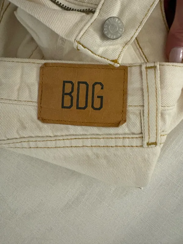 BDG Jeans Urban Outfitters - Image 2