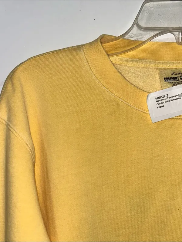 Comfort Colors NWT Yellow Sweatshirt Women’s Large - Image 2