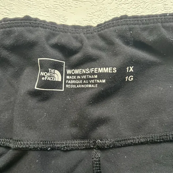 The North Face Women’s Black High Rise Active Leggings 1X | Pockets, Athleisure - Image 3