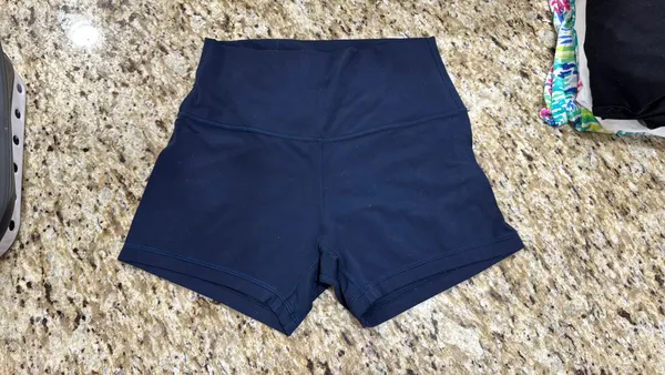 Lululemon align shorts 4”  - Image 2