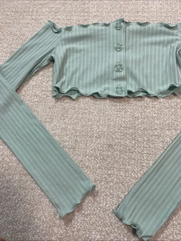 Ribbed Off-Shoulder Button Crop Top in Sage Green Size S Shell 91% Tencel - Image 10