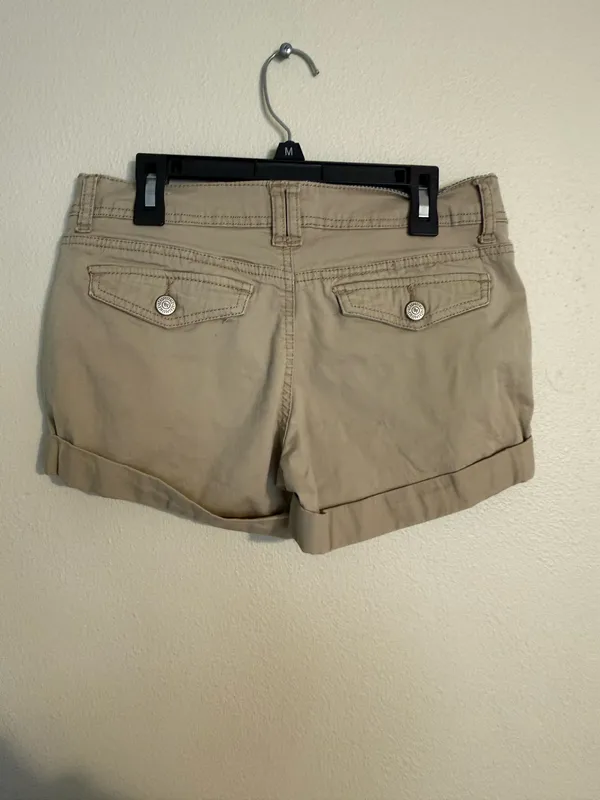 Aeropostale Khaki Shorts Women’s - Image 2