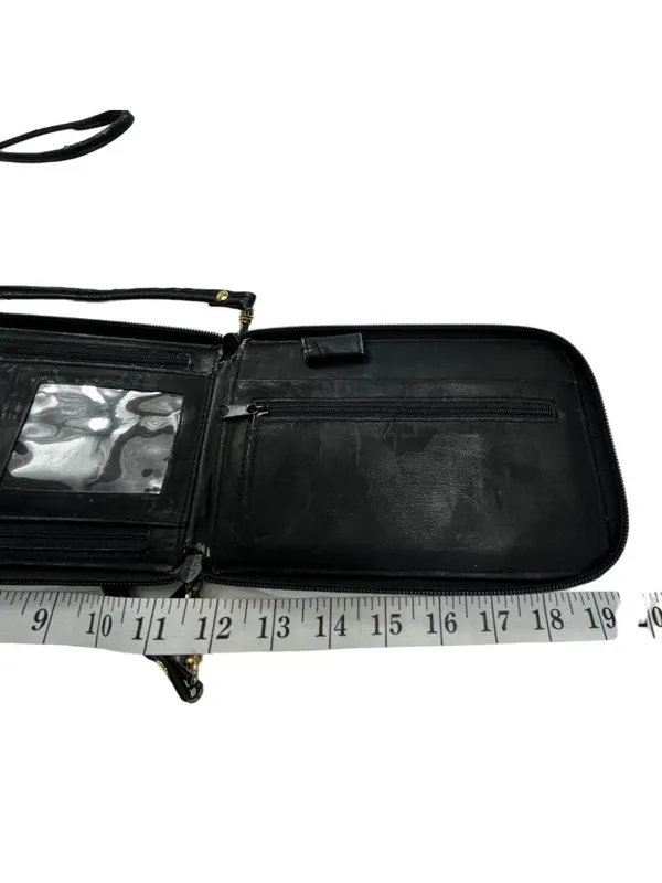 Black Leather Crossbody Bag With Adjustable Strap & Multiple Pockets 39I Size 8 - Image 9