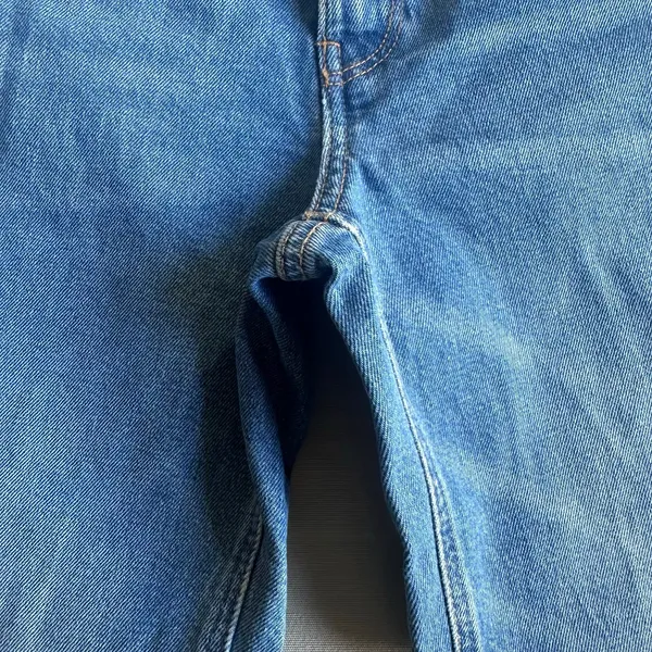 Y2K Calvin Klein Women’s Original Straight Medium Wash Denim Blue Jeans - Image 5