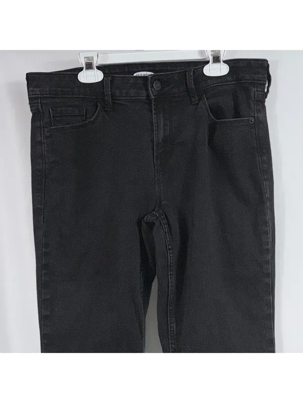 Old Navy Micro-Flare Black Jeans Women’s Size 8 - Image 2