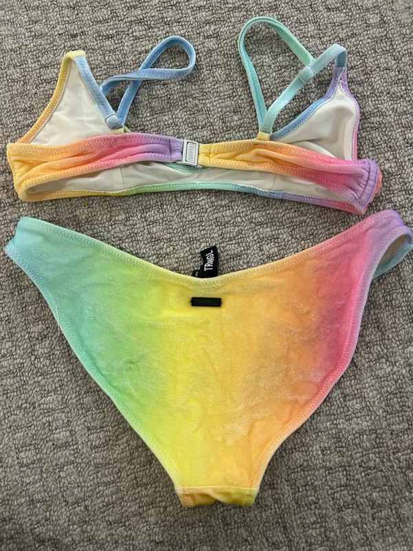 Triangl Bikini - Image 2