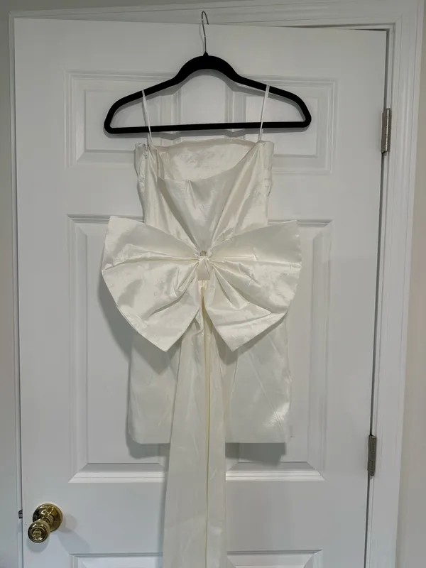 12th Tribe White Mini Dress with Bow - Image 2