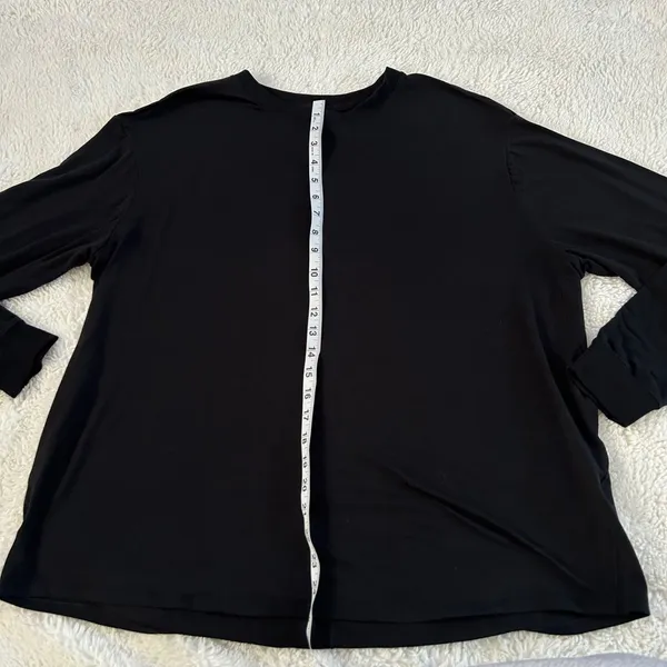 Nike Women’s Black Dri-Fit Long Sleeve Shirt L Yoga Athleisure Luxe Preppy Yoga - Image 5