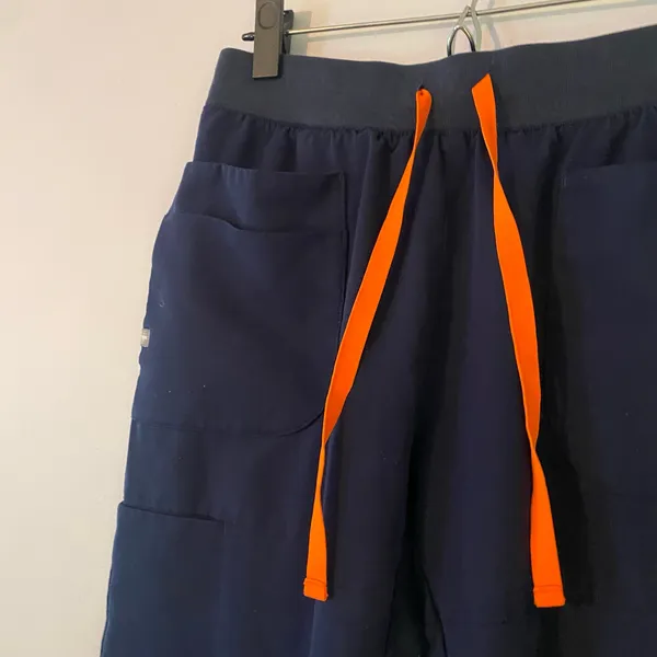 FIGS Navy Blue Zamora Jogger Scrub Pants Uniform Nurse Doctor Women's size Small - Image 3