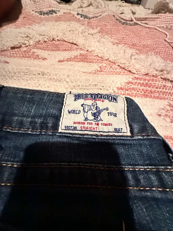 True Religion Dark Wash Bootcut Jeans size26 insean 27.5 in - Image 3