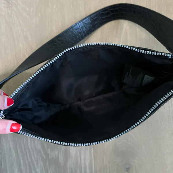 Black Handbag - Image 3