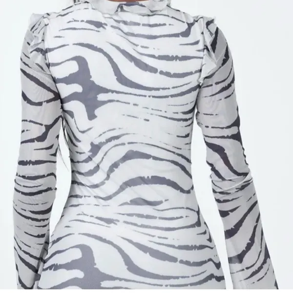 Princess Polly Monochrome Animal Print Lace-Up Mini slim fitting B 78 - Image 3
