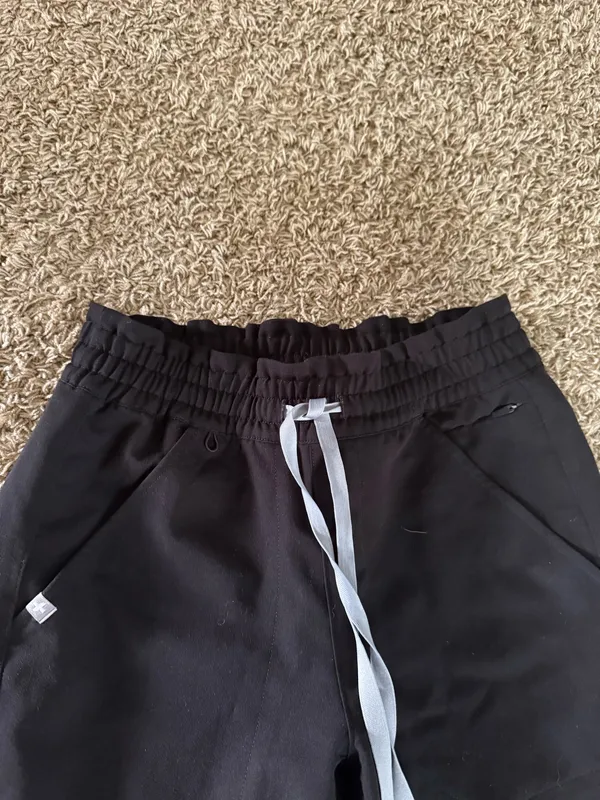 FIGS Scrub Pants - Image 4